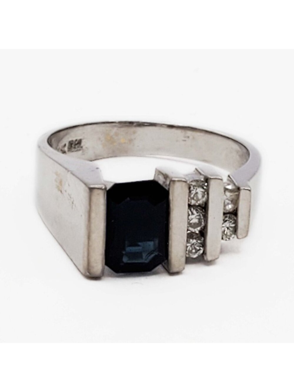Natural No Heat Em-Cut Sapphire & Diamond Accent Ring 14k White Gold Size 6.75